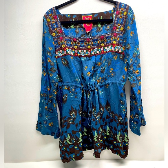 Johnny was embroidered 100% silk long sleeves tunic size M - Picture 1 of 10